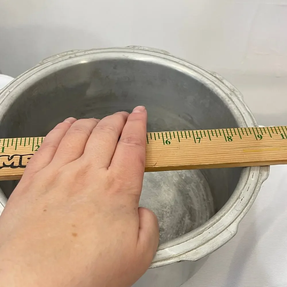 Mirro Matic Aluminum Pressure Cooker 394M 4 Quart Complete Rack Jiggler Weight